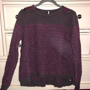 FREE PEOPLE cropped sweater